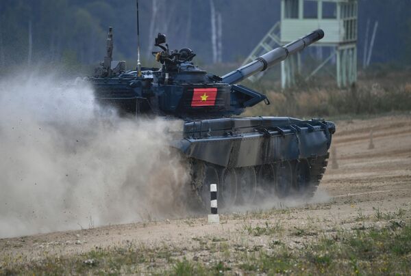 Xe tăng T-72B3 của đội quân Việt Nam. - Sputnik Việt Nam