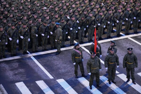 Diễn tập duyệt binh Chiến thắng ở Moskva. - Sputnik Việt Nam