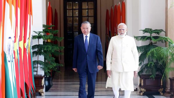 Tổng Bí thư, Chủ tịch nước Tô Lâm và Thủ tướng Ấn Độ Narendra Modi gặp hẹp - Sputnik Việt Nam