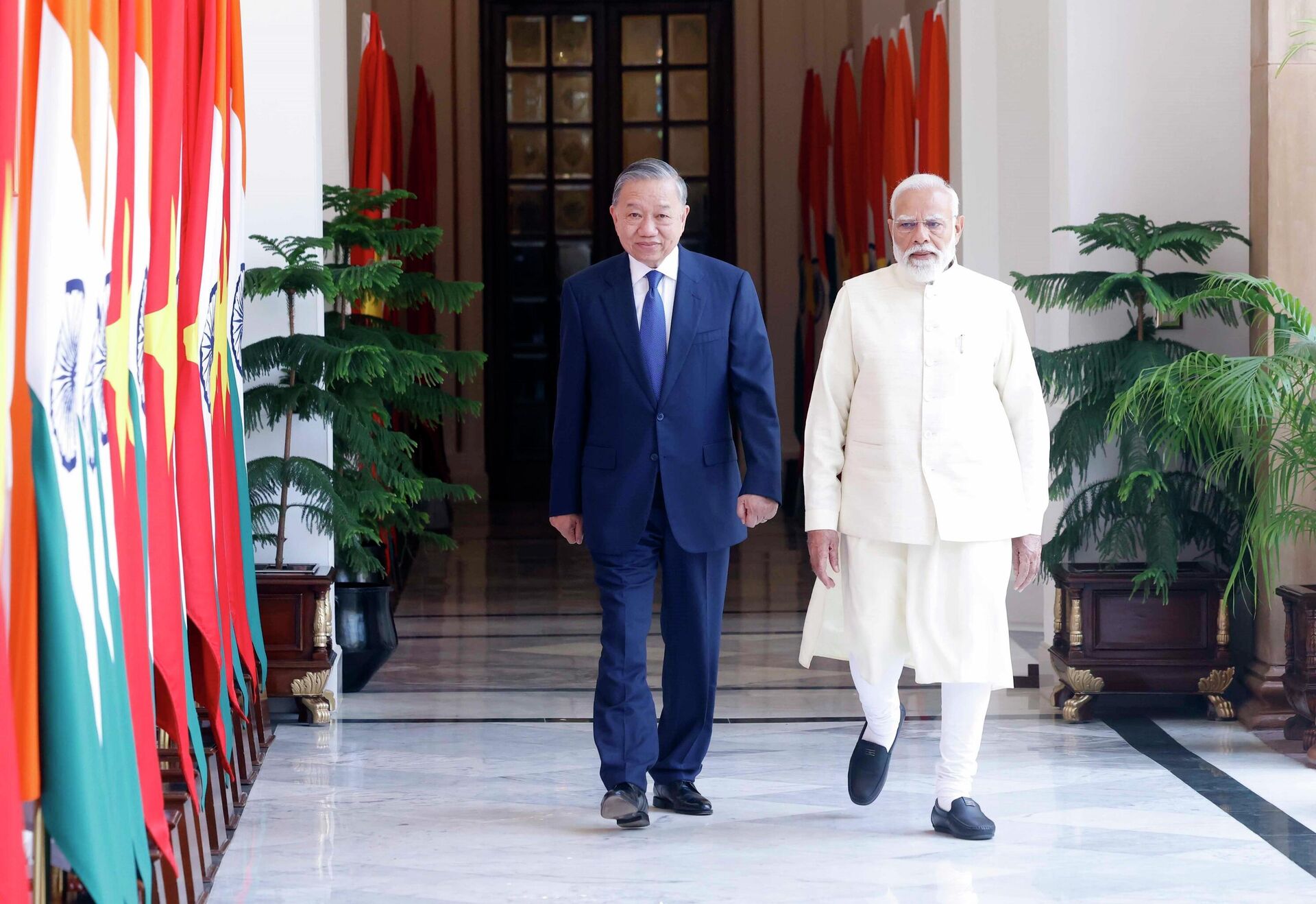 Tổng Bí thư, Chủ tịch nước Tô Lâm và Thủ tướng Ấn Độ Narendra Modi gặp hẹp - Sputnik Việt Nam, 1920, 06.05.2026