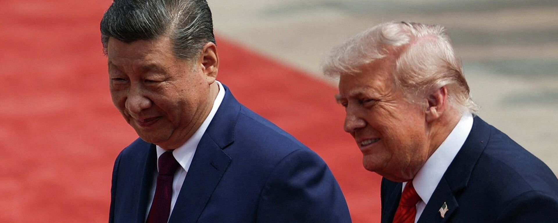 Chủ tịch Trung Quốc Tập Cận Bình và Tổng thống Mỹ Trump - Sputnik Việt Nam, 1920, 14.05.2026