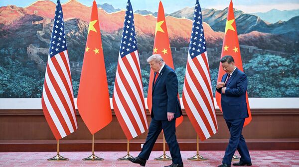 Donald Trump và Tập Cận Bình Donald Trump và Tập Cận Bình - Sputnik Việt Nam