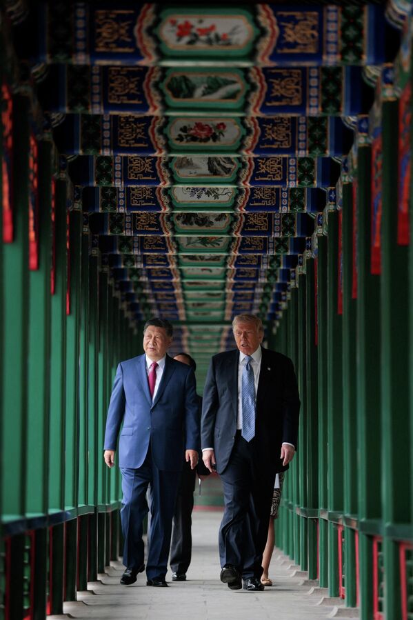 Chuyến thăm Trung Quốc và chuyến thăm Trung Nam Hải của ông Donald Trump. - Sputnik Việt Nam