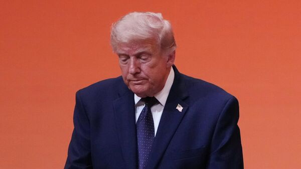 Donald Trump trong một bữa tiệc ở Trung Quốc - Sputnik Việt Nam