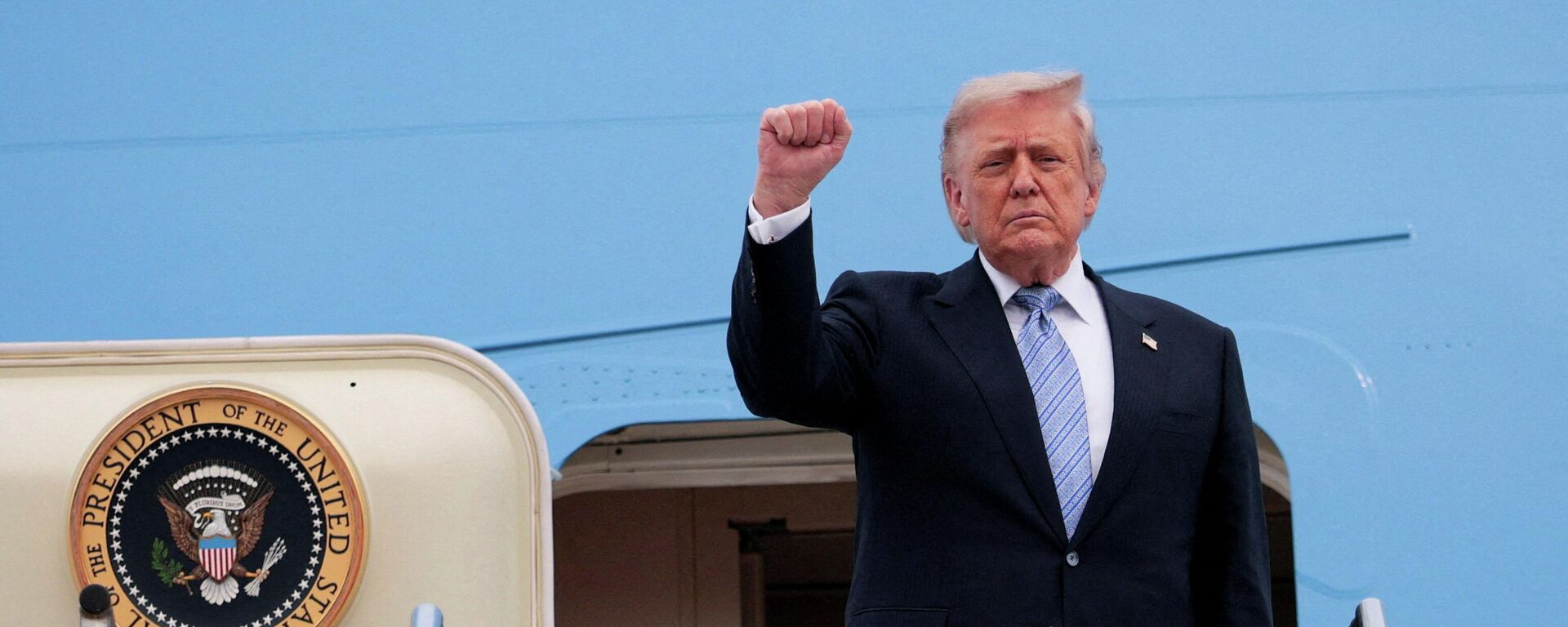 Chuyến thăm Trung Quốc của Donald Trump kết thúc - Sputnik Việt Nam, 1920, 18.05.2026