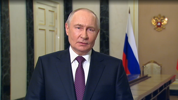 Putin: Tình hữu nghị Nga-Trung không nhằm chống lại bên thứ ba, mà nhằm mục đích hướng tới hòa bình và thịnh vượng chung - Sputnik Việt Nam