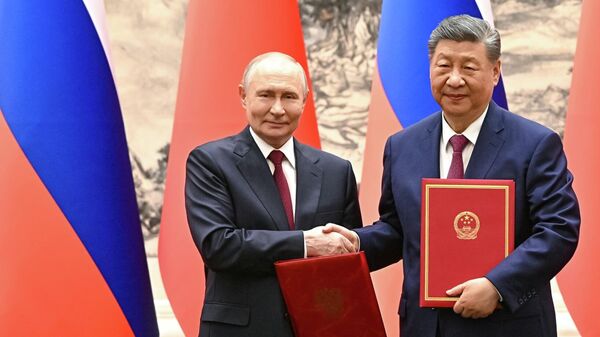 Chuyến thăm chính thức của Tổng thống Nga Vladimir Putin tới Bắc Kinh Chuyến thăm chính thức của Tổng thống Nga Vladimir Putin tới Bắc Kinh - Sputnik Việt Nam