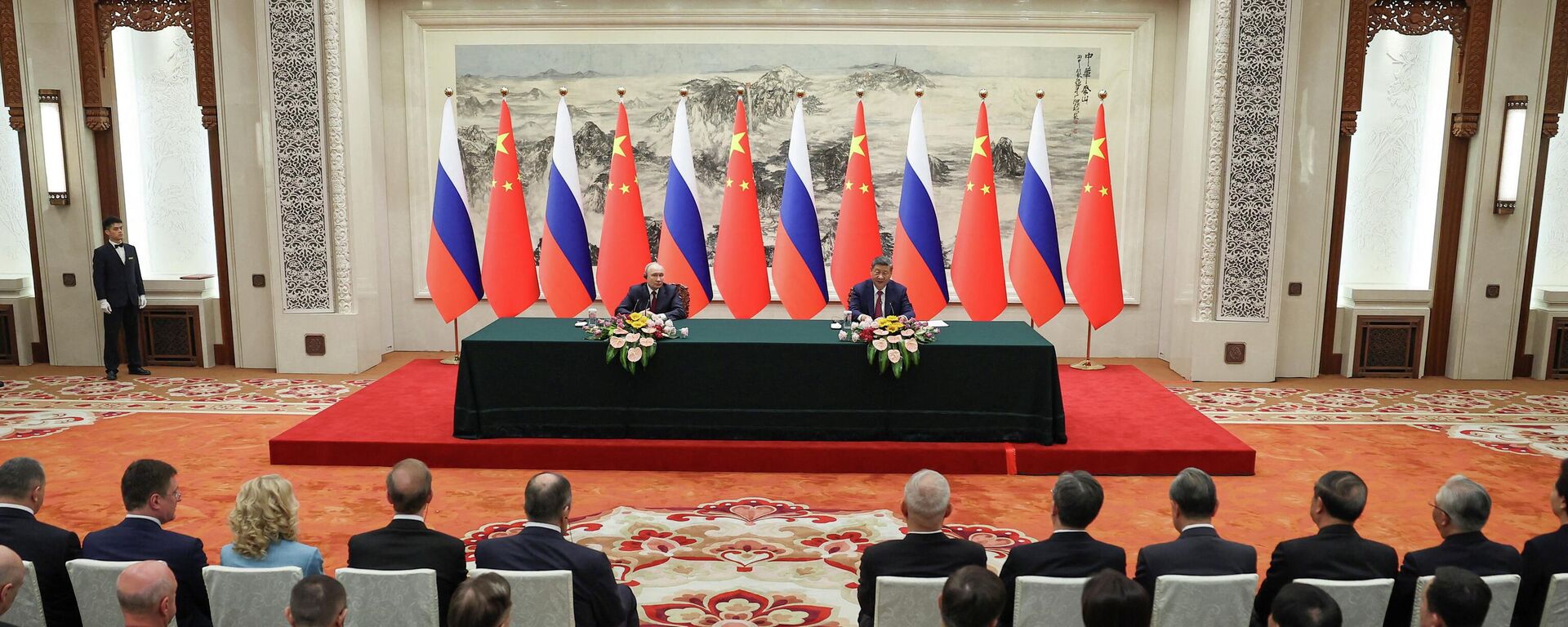 Chuyến thăm chính thức của Tổng thống Nga Vladimir Putin tới Bắc Kinh - Sputnik Việt Nam, 1920, 20.05.2026
