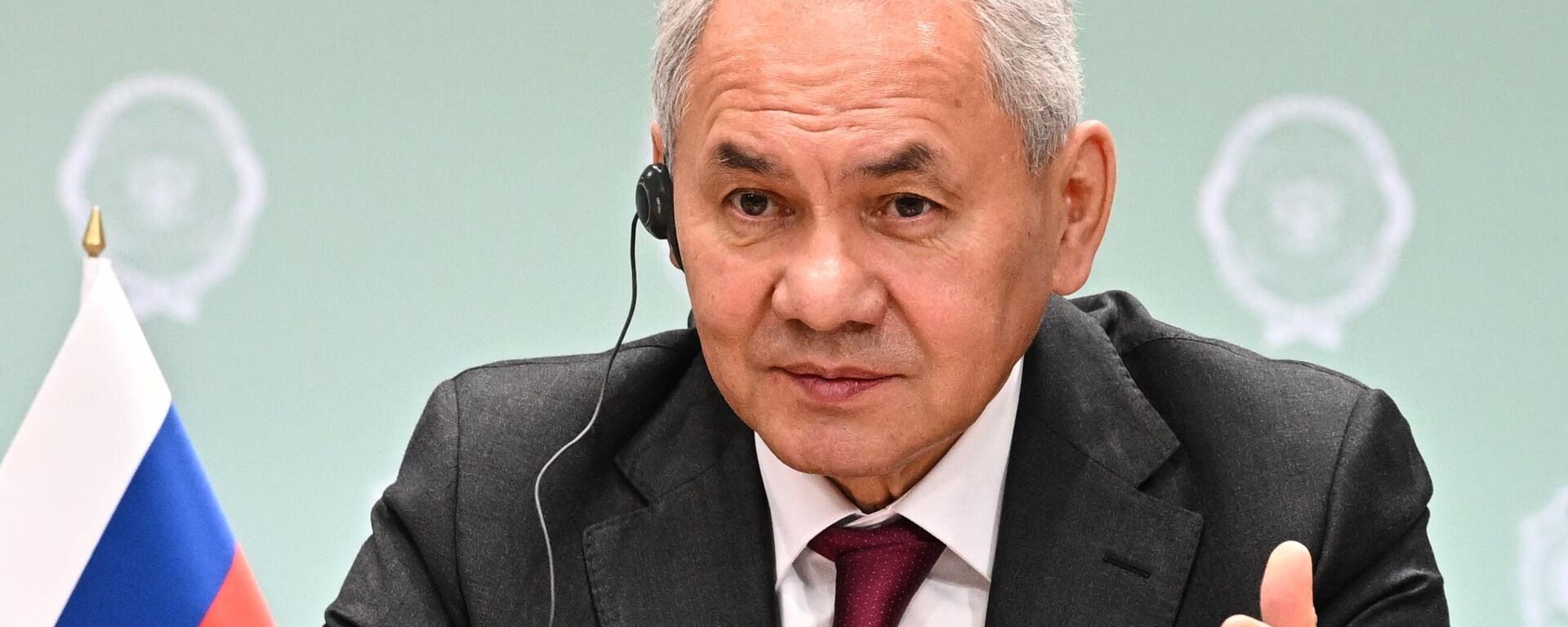 Ông Sergei Shoigu, Thư ký Hội đồng An ninh Nga, phát biểu tại Diễn đàn An ninh Quốc tế ở khu phức hợp đa chức năng Live Arena thuộc vùng Moskva Ông Sergei Shoigu, Thư ký Hội đồng An ninh Nga, phát biểu tại Diễn đàn An ninh Quốc tế ở khu phức hợp đa chức năng Live Arena thuộc vùng Moskva - Sputnik Việt Nam, 1920, 28.05.2026