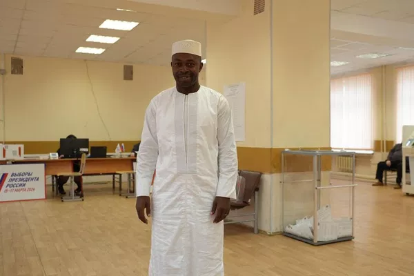 Serge Espoir Matomba - Bí thư thứ nhất của đảng PURS ở Cameroon - Sputnik Việt Nam