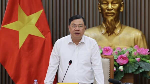 Phó Thủ tướng Thường trực họp về triển khai, phân phối xăng E10 - Sputnik Việt Nam