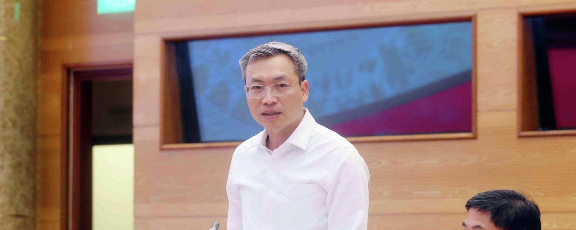 Thiếu tướng Nguyễn Quốc Toản, Chánh Văn phòng, Người phát ngôn Bộ Công an trả lời câu hỏi của phóng viên các cơ quan thông tấn, báo chí - Sputnik Việt Nam, 1920, 04.06.2026