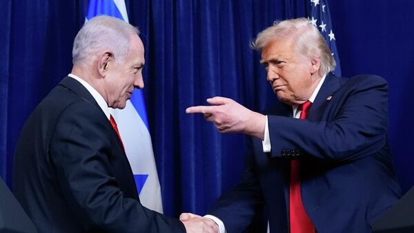 Thủ tướng Israel Benjamin Netanyahu và Tổng thống Mỹ Donald Trump - Sputnik Việt Nam