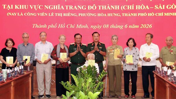 Hội thảo xác minh thông tin mộ liệt sỹ tập thể tại Thành phố Hồ Chí Minh - Sputnik Việt Nam