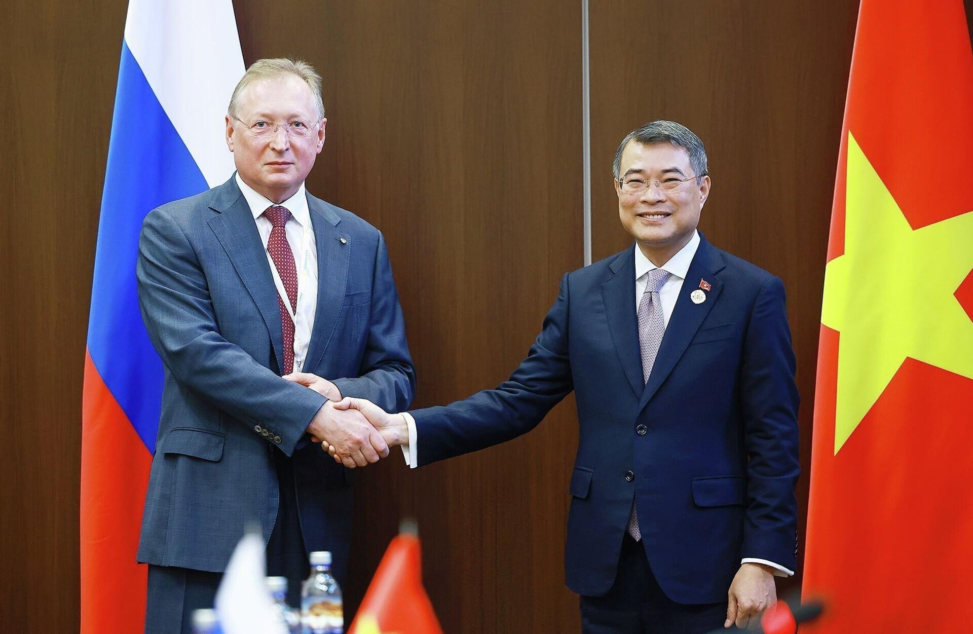 Thủ tướng Lê Minh Hưng tiếp ông Sergey Kudryashov, Tổng Giám đốc Tập đoàn Zarubezhneft - Sputnik Việt Nam, 1920, 18.06.2026