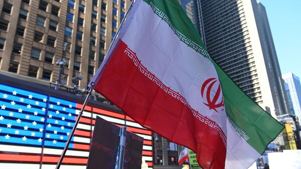 Các cuộc biểu tình phản đối các chiến dịch quân sự của Mỹ và Israel tại Iran - Sputnik Việt Nam