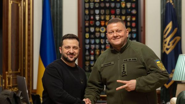 Vladimir Zelensky và Valeriy Zaluzhny - Sputnik Việt Nam