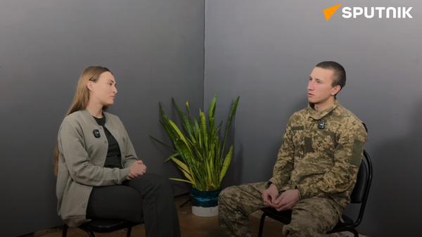  Tù binh Ukraina kể về lý do tại sao Kiev lại đẩy con người vào chỗ chết - Sputnik Việt Nam