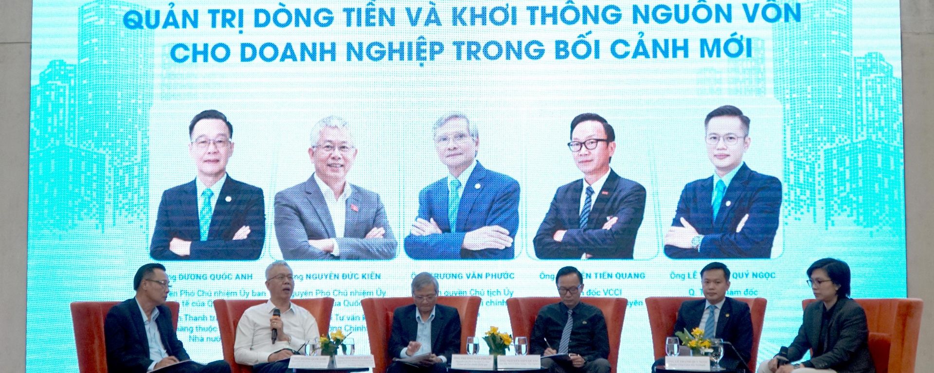 Các diễn giả tham gia phiên thảo luận - Sputnik Việt Nam, 1920, 08.07.2026