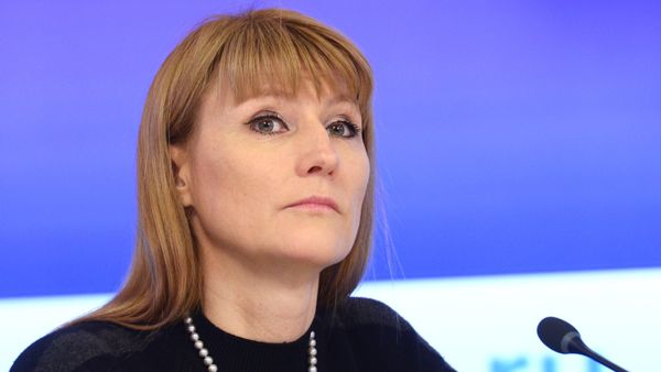 Bà Svetlana Zhurova, nhà vô địch Olympic và Phó Chủ tịch thứ nhất Ủy ban Đối ngoại Duma Quốc gia Nga Bà Svetlana Zhurova, nhà vô địch Olympic và Phó Chủ tịch thứ nhất Ủy ban Đối ngoại Duma Quốc gia Nga - Sputnik Việt Nam