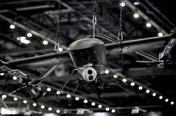 Máy bay không người lái trinh sát lai Sova-55 tại triển lãm quốc tế hệ thống máy bay không người lái Drone Expo ở Kazan. - Sputnik Việt Nam