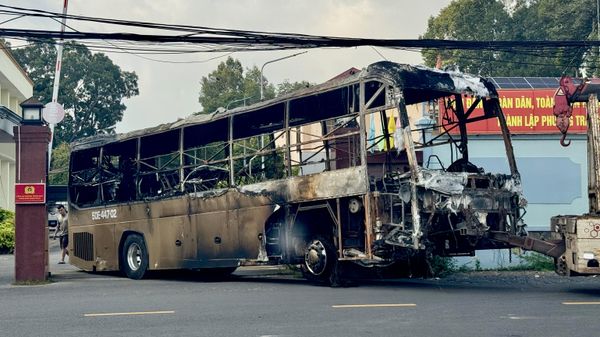 Đồng Nai: Cháy xe khách khiến 7 người tử vong - Sputnik Việt Nam