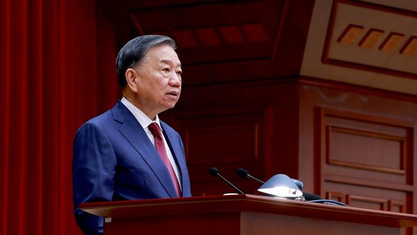  - Sputnik Việt Nam