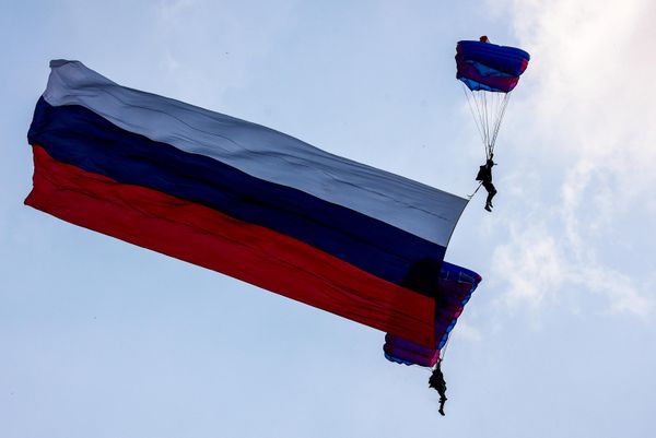 Tại lễ hội hàng không kỷ niệm lần thứ 15 "Viva, Avia!" tại sân bay Mochishche ở tỉnh Novosibirsk - Sputnik Việt Nam
