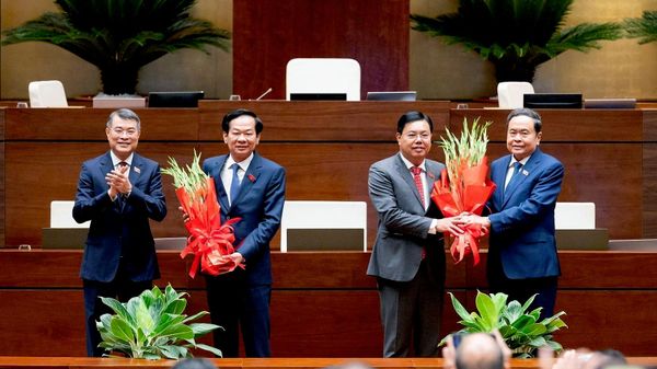 Quốc hội phê chuẩn bổ nhiệm Bộ trưởng Bộ Nội vụ đối với ông Nguyễn Tiến Hải - Sputnik Việt Nam