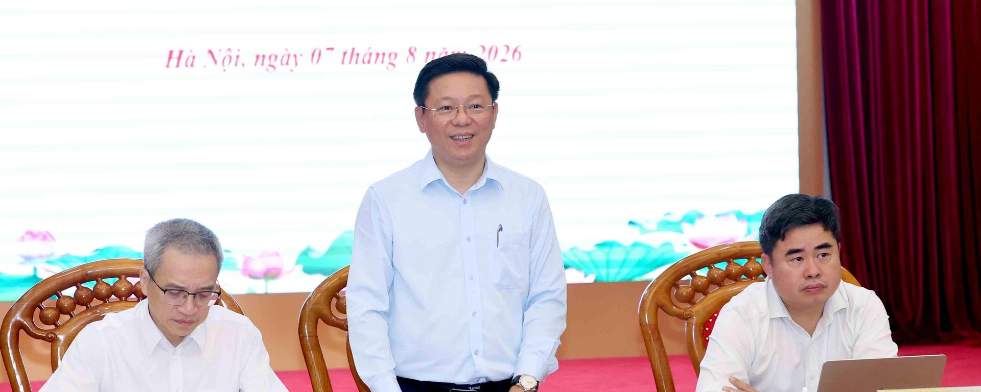 Đồng chí Trần Thanh Lâm, Uỷ viên Trung ương Đảng, Phó Trưởng Ban Tuyên giáo Trung ương phát biểu chỉ đạo hội nghị - Sputnik Việt Nam, 1920, 07.08.2026