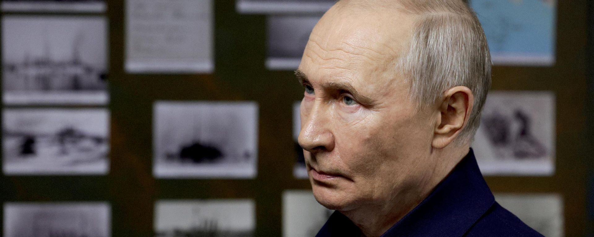 Ông Putin đã quan sát diễn biến giai đoạn kết thúc cuộc tập trận của Hạm đội Thái Bình Dương - Sputnik Việt Nam, 1920, 13.08.2026