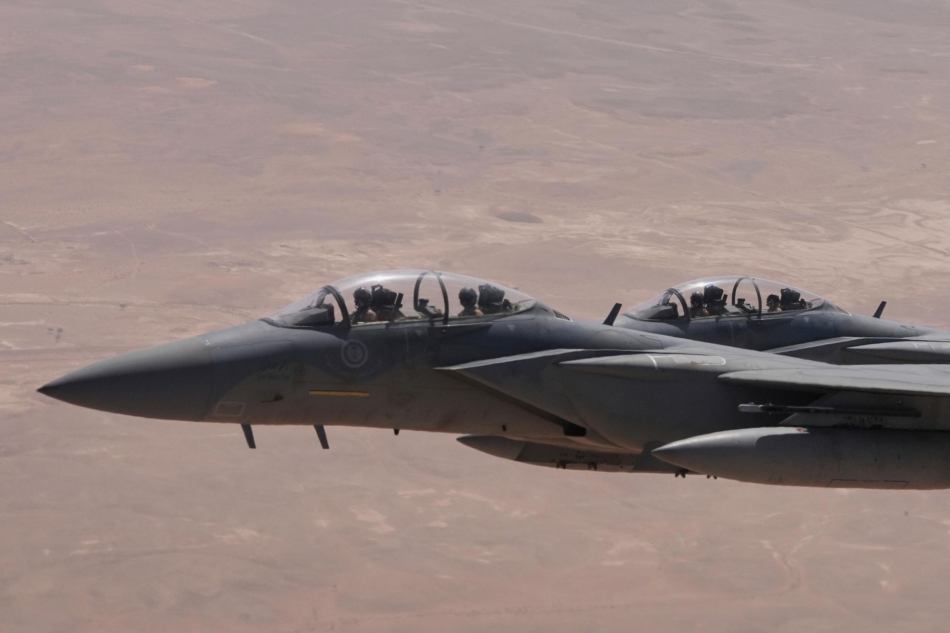 Máy bay chiến đấu F-15 của Không quân Ả Rập Xê Út Máy bay chiến đấu F-15 của Không quân Ả Rập Xê Út - Sputnik Việt Nam, 1920, 19.08.2026