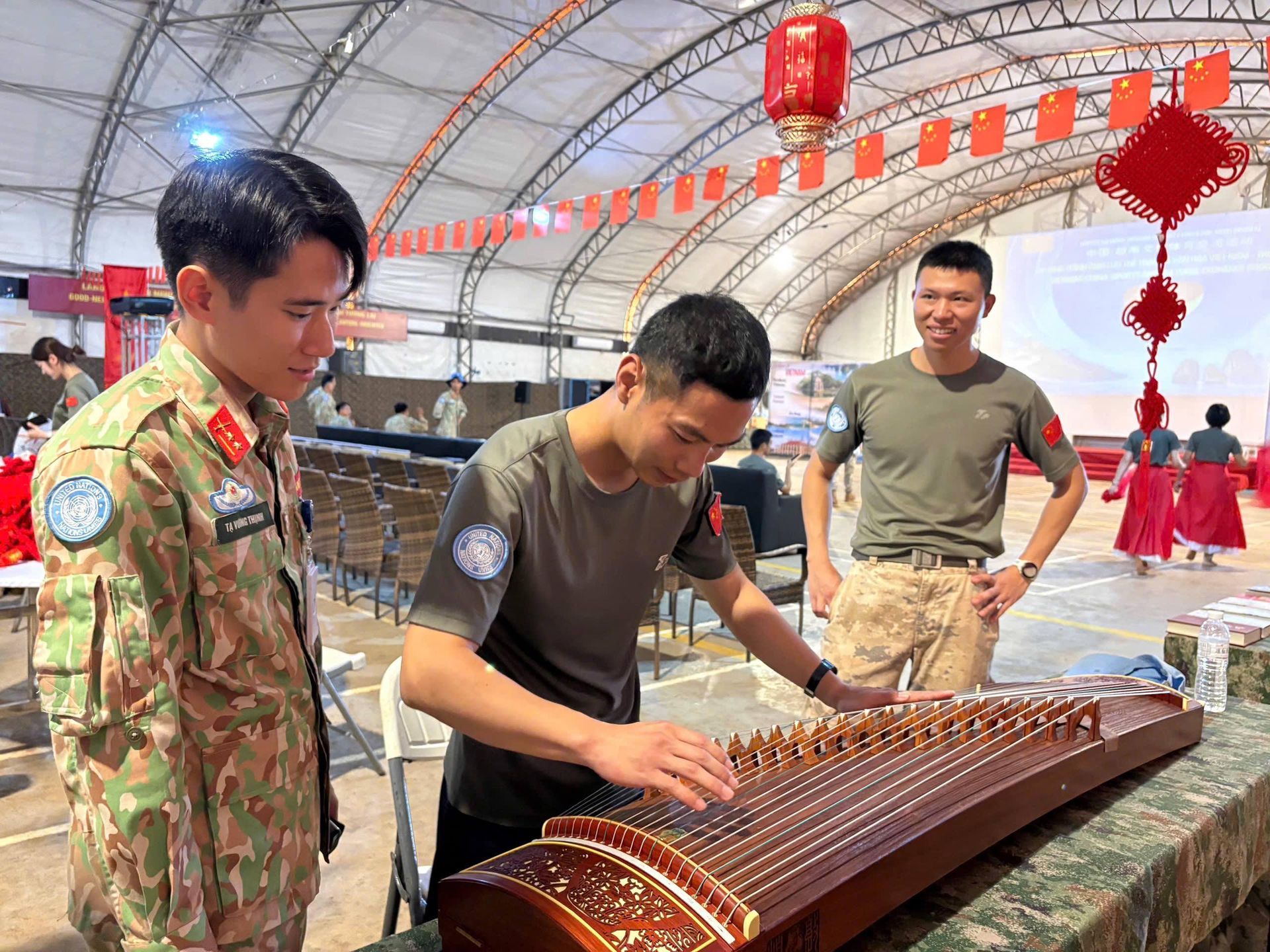Chuỗi giao lưu văn hóa, thể thao do lực lượng gìn giữ hòa bình Liên hợp quốc (GGHB LHQ) của Việt Nam và Trung Quốc tại Phái bộ An ninh lâm thời Liên hợp quốc ở Abyei (UNISFA) phối hợp tổ chức. - Sputnik Việt Nam, 1920, 20.08.2026