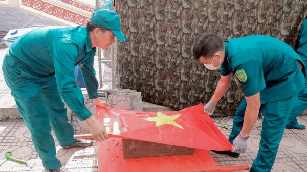 Hà Nội lấy mẫu hài cốt liệt sĩ tại Nghĩa trang liệt sĩ Minh Phú (xã Kim Anh) để giám định ADN - Sputnik Việt Nam
