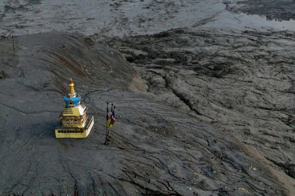 Thiệt hại do lũ lụt đối với sông Trishuli gần chợ Trishuli, Nepal. - Sputnik Việt Nam