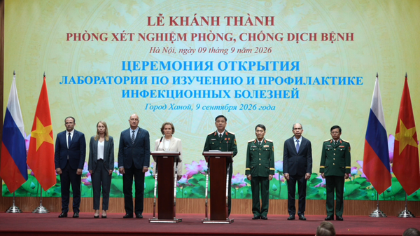 Việt – Nga khai trương Phòng xét nghiệm công suất 6.000 mẫu xét nghiệm mỗi ngày - Sputnik Việt Nam