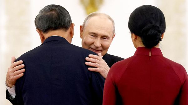 Ông Putin và Chủ tịch nước Việt Nam Tô Lâm đã cùng nhau điểm lại kết quả cuộc hội đàm tại Điện Kremlin - Sputnik Việt Nam