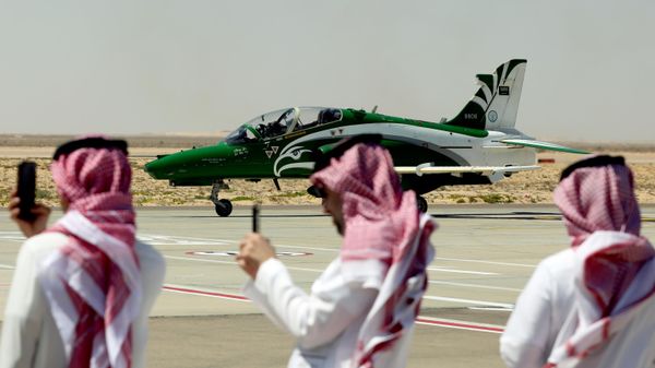 Пометители El Alamein International Airshow 2026 в Египте - Sputnik Việt Nam