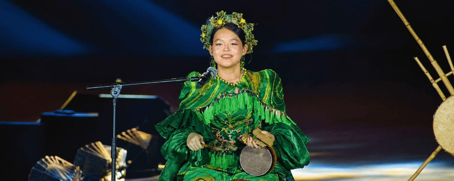 Nghệ sĩ Ngô Châu Anh biểu diễn tại cuộc thi Echo of the Nomads 2026. - Sputnik Việt Nam, 1920, 14.09.2026
