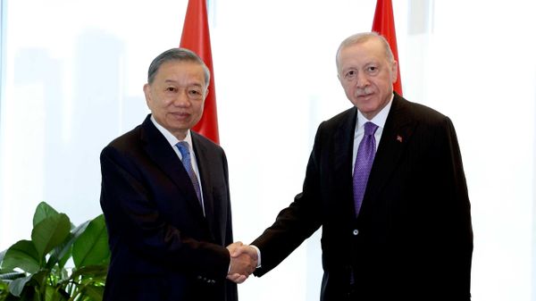  - Sputnik Việt Nam