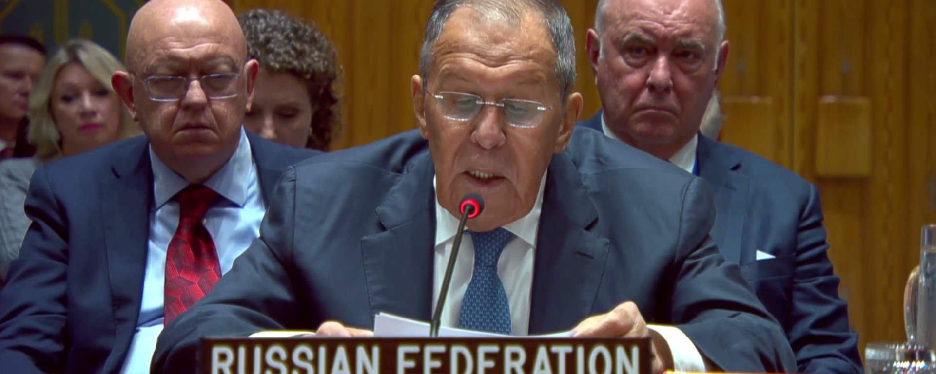 Ngoại trưởng Nga Lavrov: Nga sẵn sàng đàm phán về Ukraina, nhưng sẽ không ngừng chiến dịch quân sự đặc biệt trong suốt quá trình đàm phán - Sputnik Việt Nam, 1920, 23.09.2026