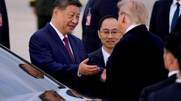 Tổng thống Donald Trump và Chủ tịch Trung Quốc Tập Cận Bình có cuộc hội đàm tại Căn cứ Liên hợp Andrews, Hoa Kỳ. - Sputnik Việt Nam