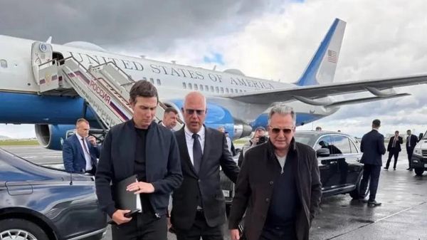 Steve Witkoff and Jared Kushner arrive in Moscow. September 5, 2026 - Sputnik Việt Nam