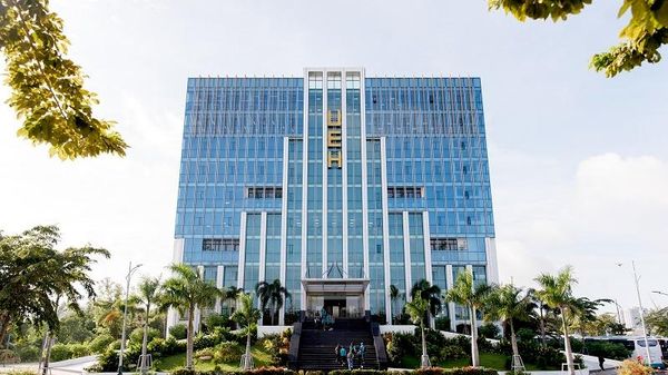 Một tòa nhà của Đại học Kinh tế TP HCM - Sputnik Việt Nam