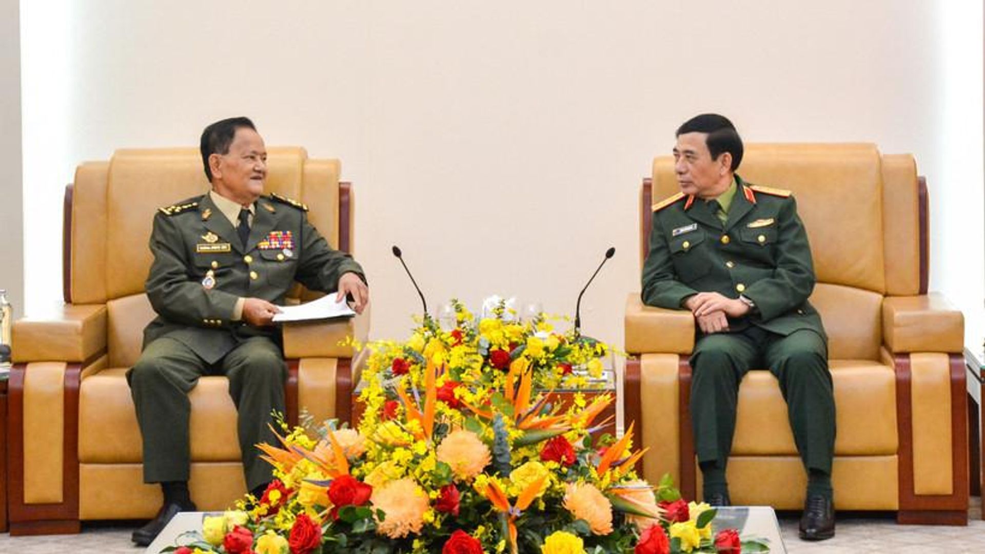 Ngày 28/9, tại Trụ sở Bộ Quốc phòng, Đại tướng Phan Văn Giang, Ủy viên Bộ Chính trị, Phó Bí thư Quân ủy Trung ương, Phó Thủ tướng Chính phủ, Bộ trưởng Bộ Quốc phòng đã tiếp Thượng tướng Ryo Chol Ung, Thứ trưởng Bộ Quốc phòng Triều Tiên. - Sputnik Việt Nam, 1920, 28.09.2026