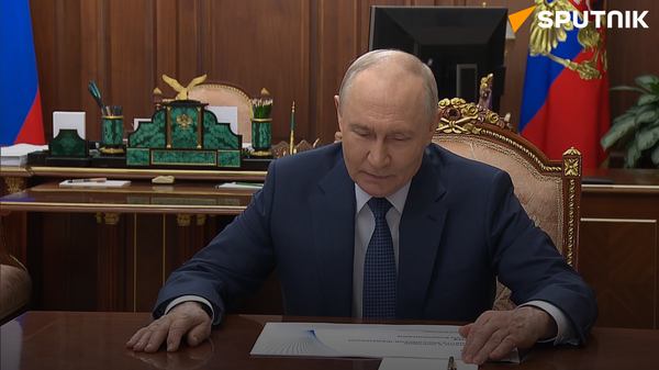 Tổng thống Putin: Nga hiện đang xây dựng nhiều tổ máy điện hạt nhân hơn bất kỳ quốc gia nào khác - Sputnik Việt Nam