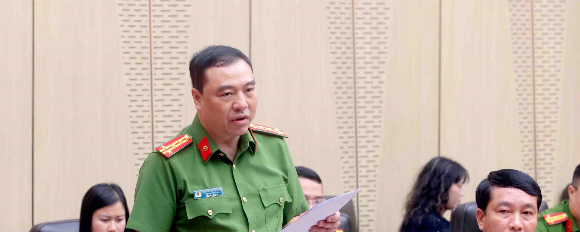 Đại tá Phạm Trường Giang, Phó Cục trưởng Cục Cảnh sát điều tra tội phạm về tham nhũng, kinh tế, buôn lậu (Bộ Công an) trả lời câu hỏi của phóng viên các cơ quan thông tấn, báo chí - Sputnik Việt Nam, 1920, 01.10.2026