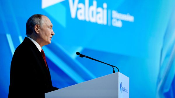 Tổng thống Vladimir Putin đã tham gia các hoạt động của Câu lạc bộ Thảo luận Valdai - Sputnik Việt Nam