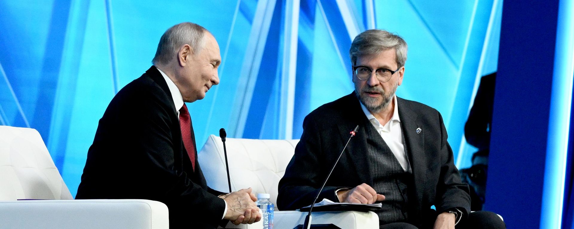 Tổng thống Vladimir Putin đã tham gia các hoạt động của Câu lạc bộ Thảo luận Valdai - Sputnik Việt Nam, 1920, 01.10.2026