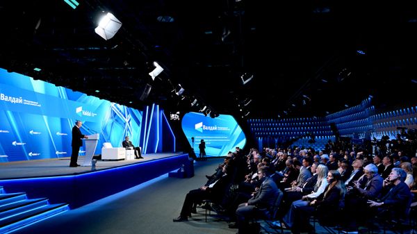 Tổng thống Vladimir Putin đã tham gia các hoạt động của Câu lạc bộ Thảo luận Valdai - Sputnik Việt Nam